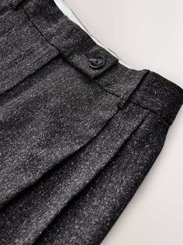 Next - Loosefit Pantalón plisado en gris