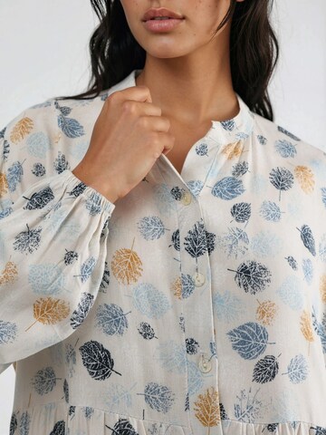 Hiccup Shirt dress in White