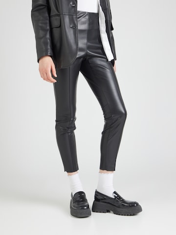 s.Oliver BLACK LABEL Skinny Trousers in Black: front