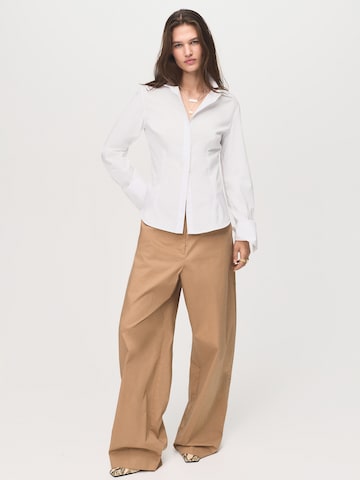 Chemisier 'SOFIA' MANGO en blanc
