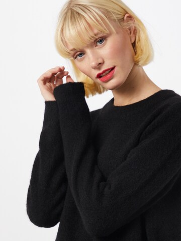 Pull-over 'Nete' OBJECT en noir