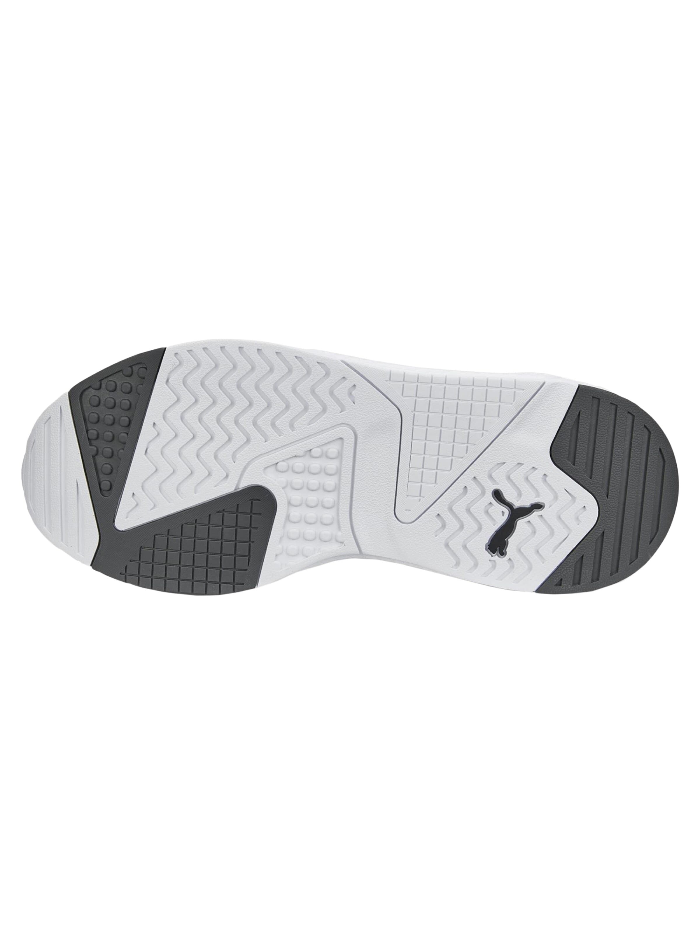 PUMA Buty sportowe sznurowane w kolorze czarny