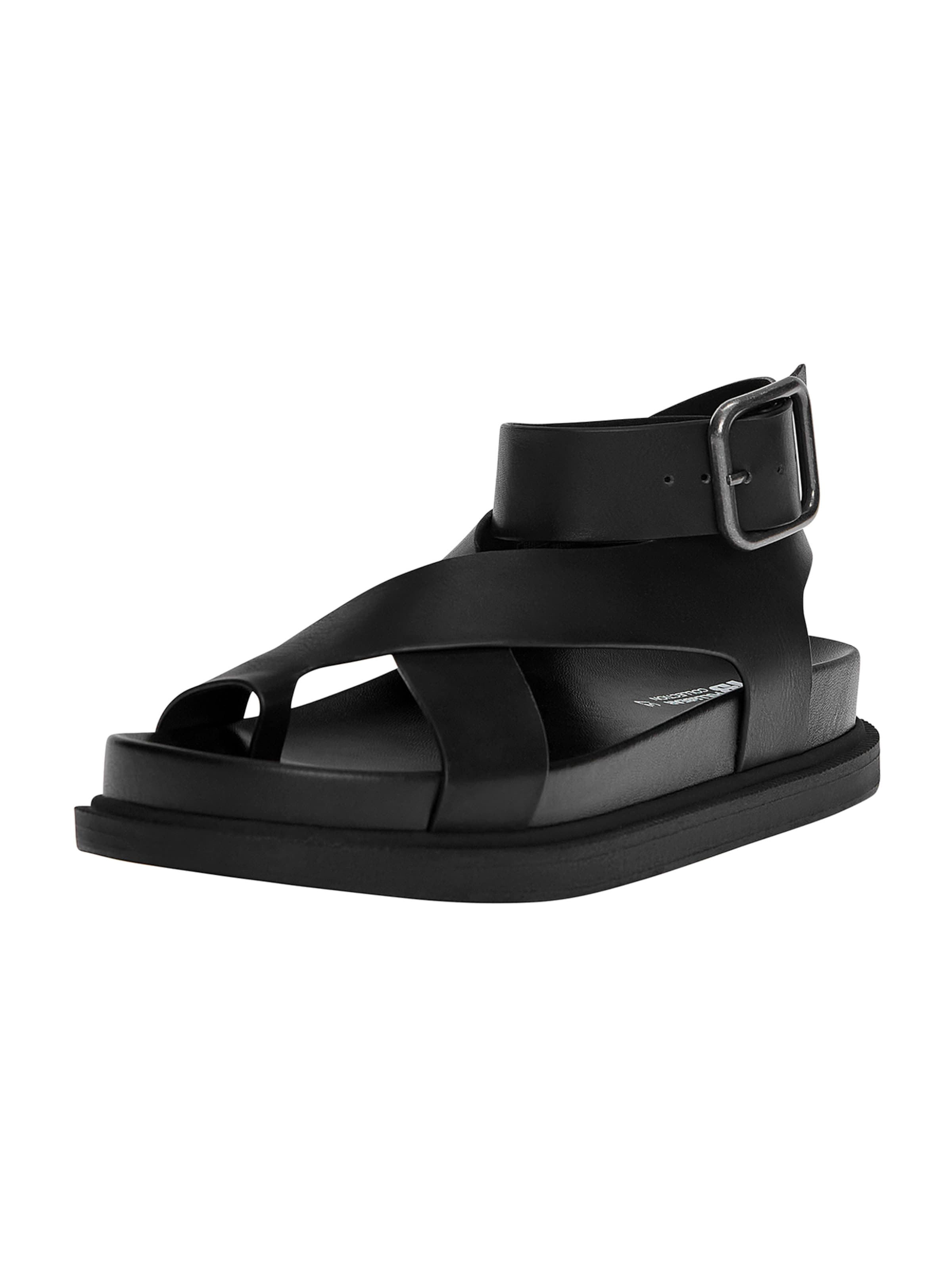 Pull&Bear Szandálok - fekete: elől
