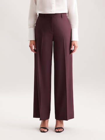 SEIDENSTICKER Regular Hose 'August Drop 252' in Rot: Vorderseite