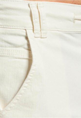 2Y Premium Tapered Jeans in Beige