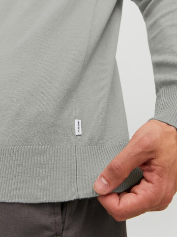 JACK & JONES Свитер 'Emil' в Серый