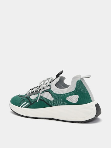 Pull&Bear Platform trainers in Green