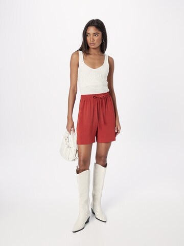 ABOUT YOU Loosefit Broek 'Jessie' in Rood