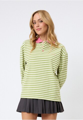 T-shirt 'Jolina' OH APRIL en vert : devant