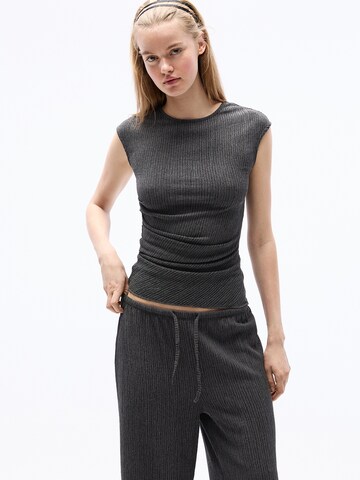 Haut Pull&Bear en gris