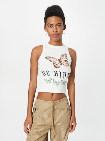 Edikted Top 'Be Kind' in White: front