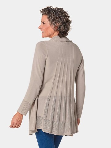 Goldner Strickjacke in Grau