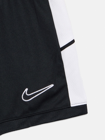 NIKE Normální Sportovní kalhoty – černá