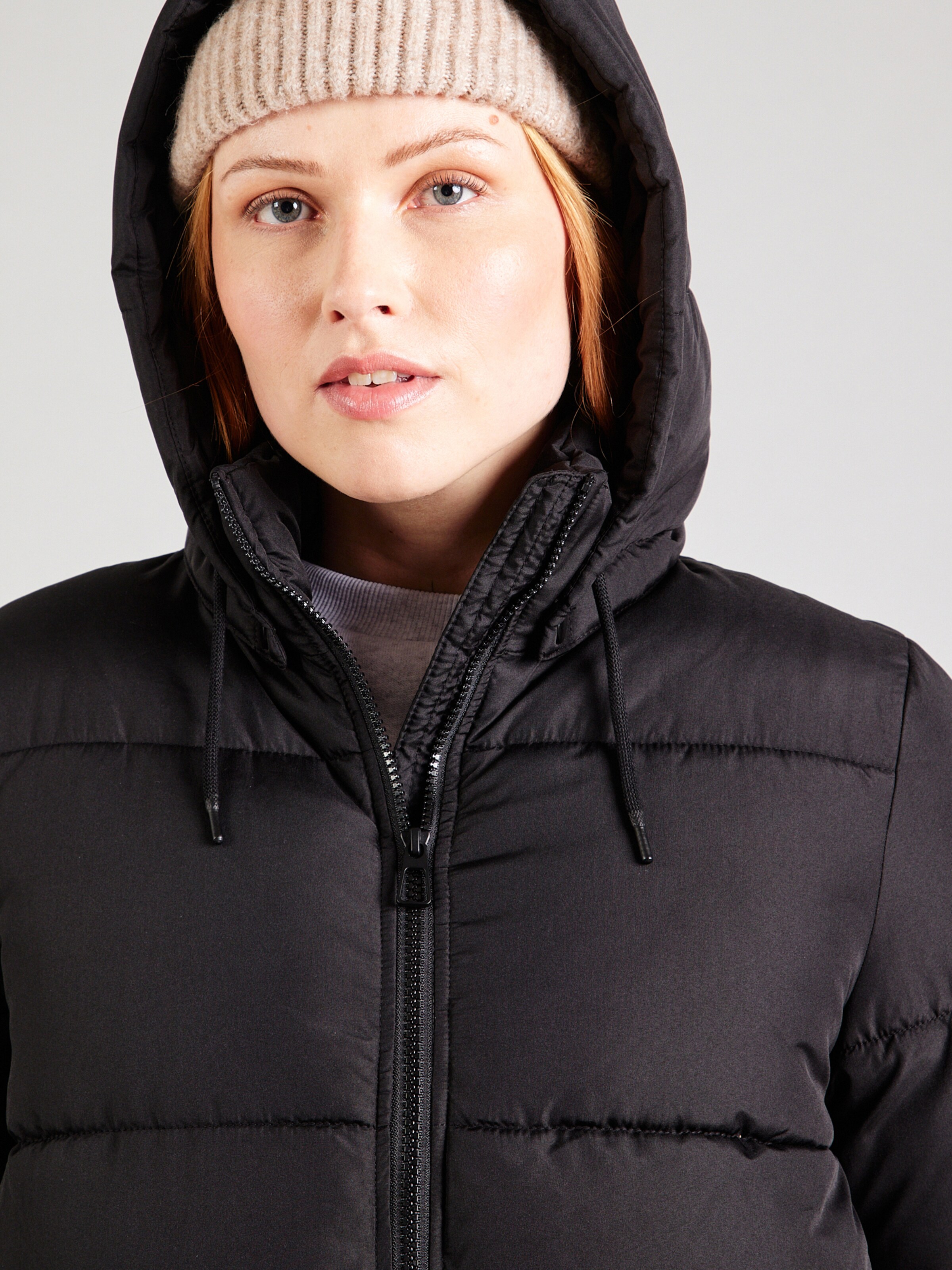 Vetements grandes tailles Vero Moda Curve pour femmes Achetez en ligne ABOUT YOU