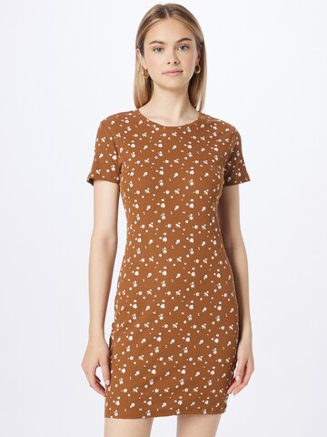 Stitch and Soul Kleid in Braun: Vorderseite