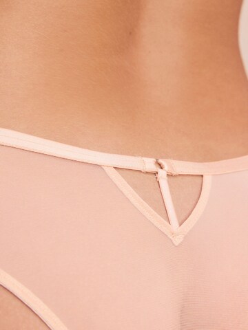 Next Trosa i beige