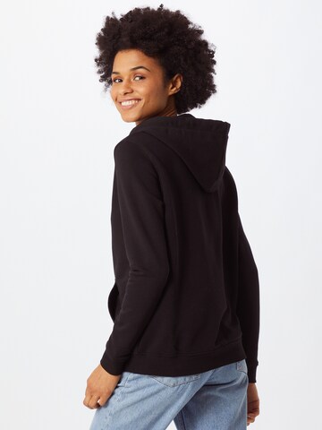 ALPHA INDUSTRIES Sweatshirt in Schwarz