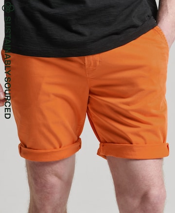 Regular Pantalon chino Superdry en orange
