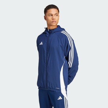 Veste outdoor 'Tiro 24 Windbreaker' ADIDAS PERFORMANCE en bleu : devant