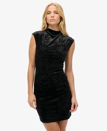 Robe Superdry en noir : devant