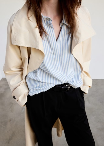 MANGO Bluse i blå