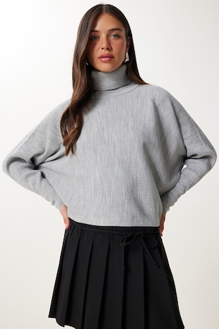Happiness İstanbul Pullover in Grau: Vorderseite