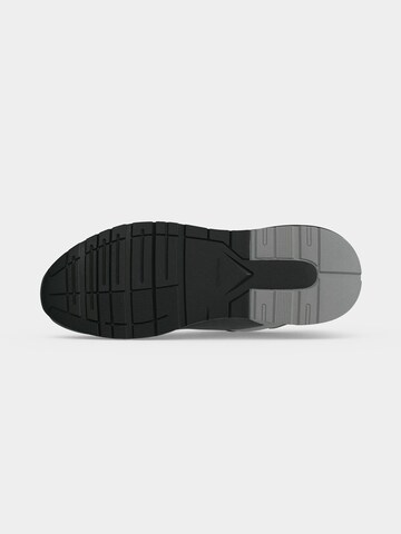 Calvin Klein Låg sneaker 'CITY' i svart