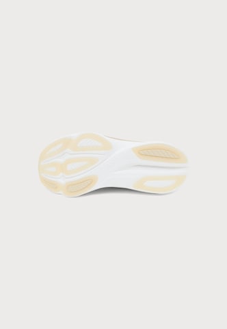 Chaussure de course 'ENDORPHIN AZURA' saucony en beige