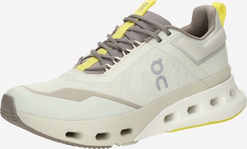 On Juoksukengät 'Cloudnova X' värissä harmaa: etupuoli