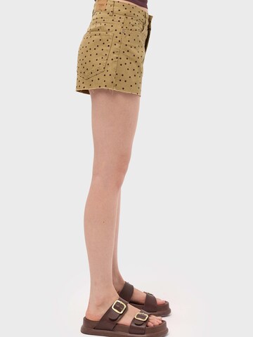IT'S BASIC Regular Jeans 'POLKA MINI DENIM SHORTS' in Geel