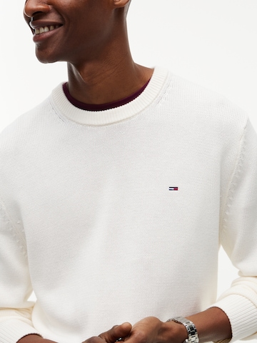 Tommy Jeans Pullover 'ESS' in Weiß