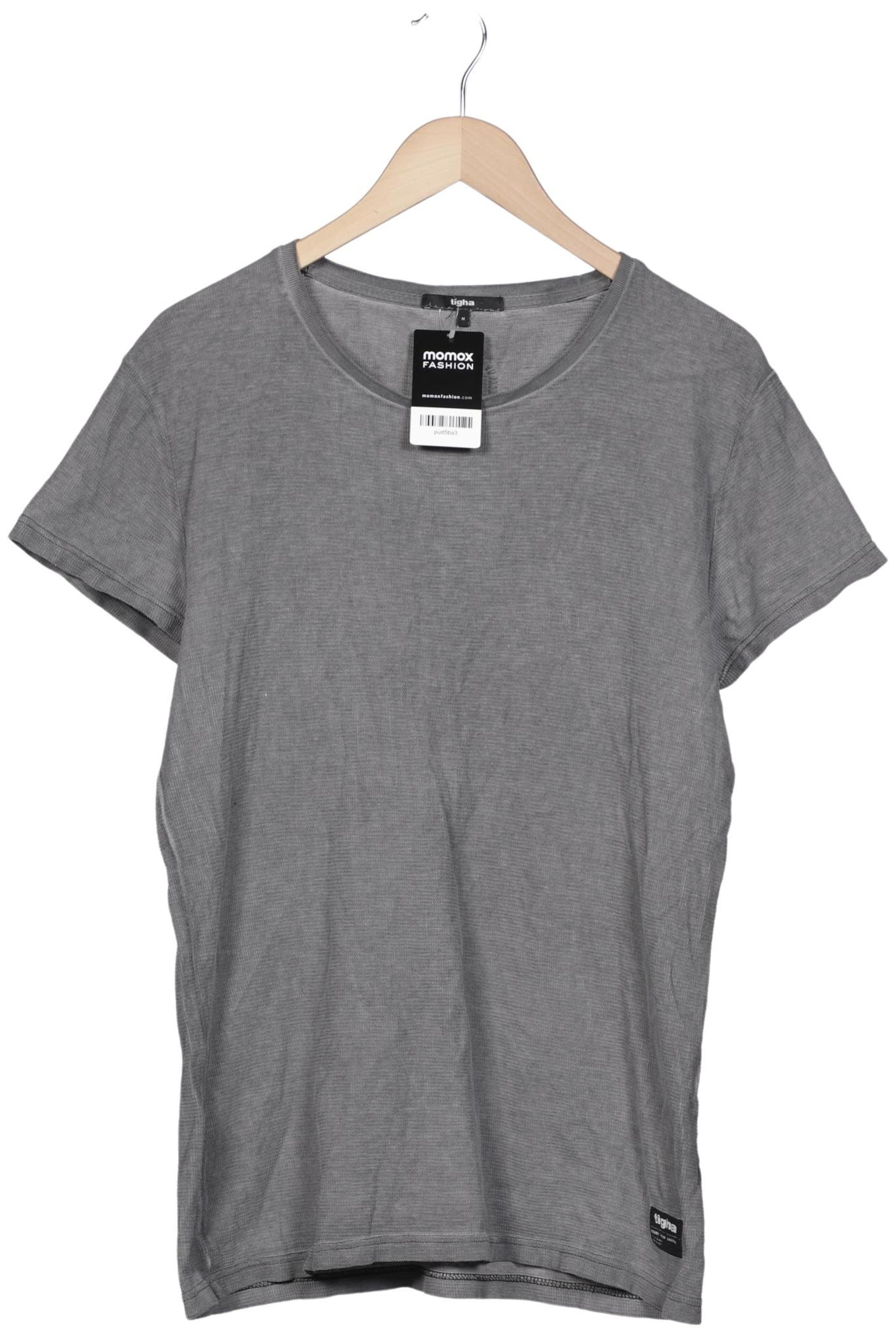 tigha Shirt in M in Grey: front