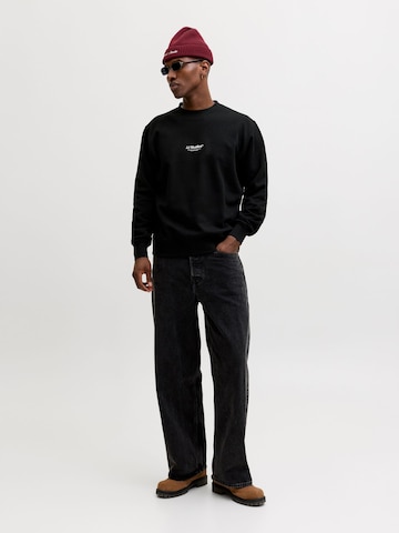 Sweat-shirt 'JJESoho' JACK & JONES en noir