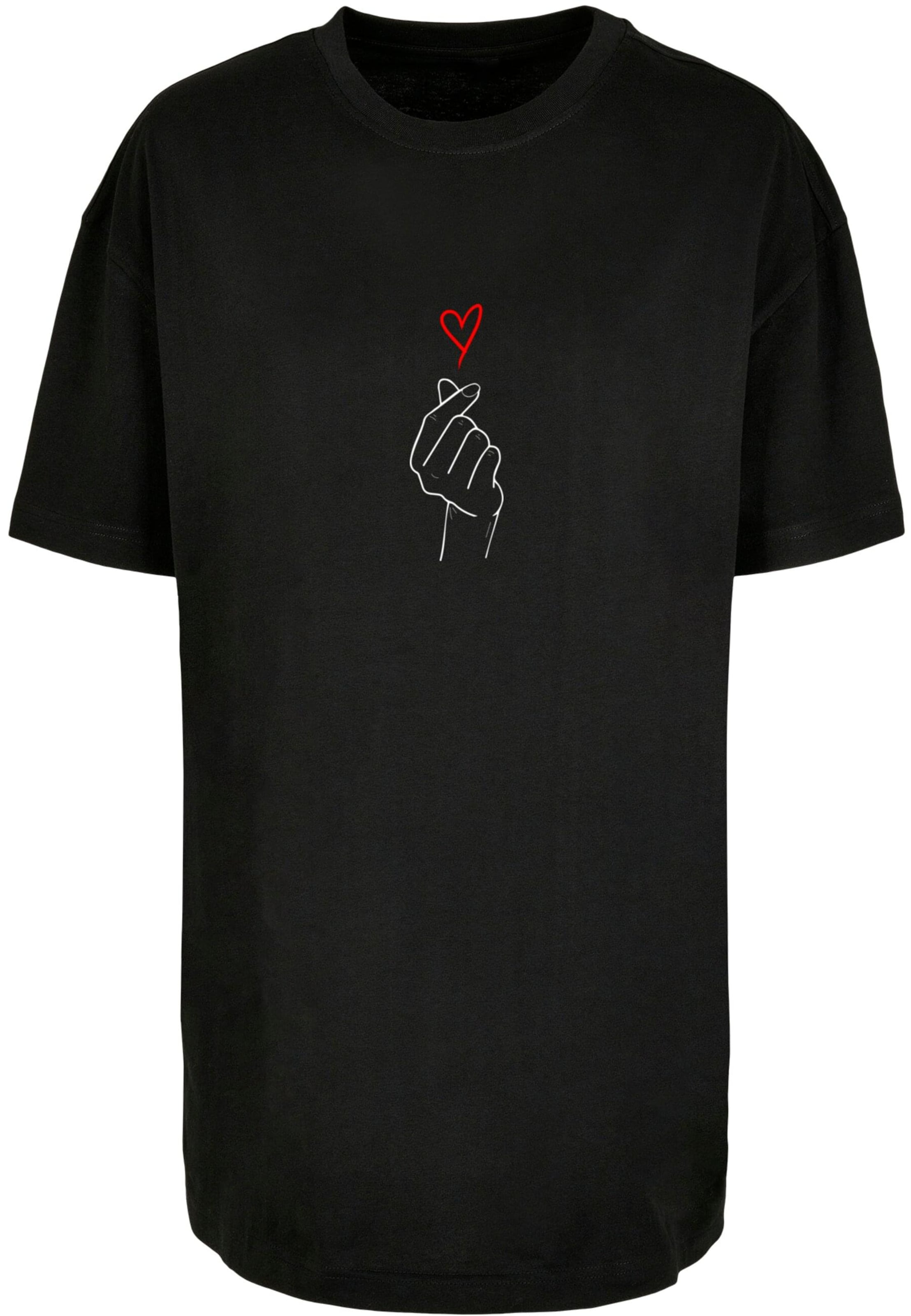 Merchcode Oversized shirt 'Heart' in Black: front