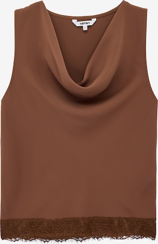 Koton Blouse in Bruin: voorkant