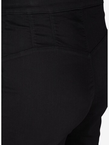 Zizzi Slimfit Jeans 'Bea' in Schwarz