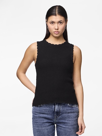 PIECES Gebreide top in Zwart: voorkant