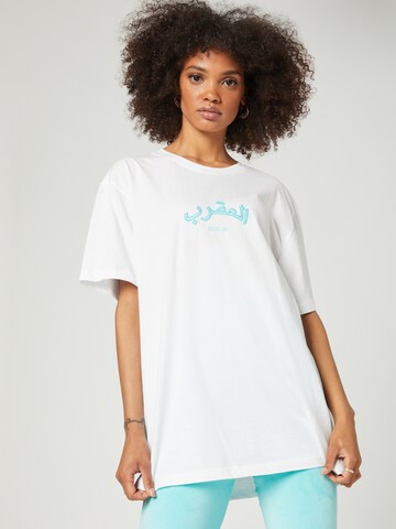 T-shirt 'Flynn' VIERVIER en blanc : devant