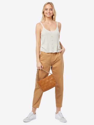 Top in maglia 'LUCILLA' di OBJECT in beige