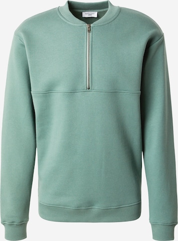 ABOUT YOU x Kevin Trapp Sweatshirt 'Enrico' in Groen: voorkant