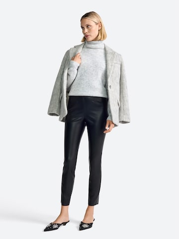 Rich & Royal Skinny Fit Панталон в черно
