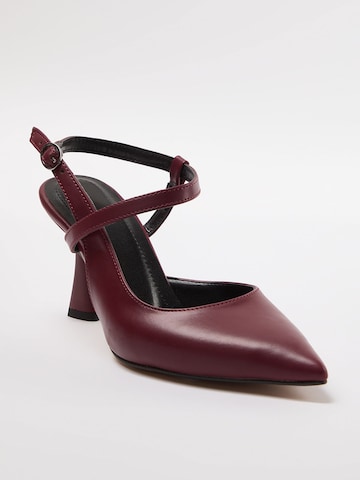 Trendyol Slingback pumps in Red: front