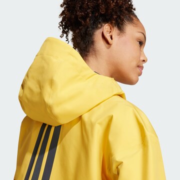 ADIDAS SPORTSWEAR Jacke 'Myshelter' in Gelb