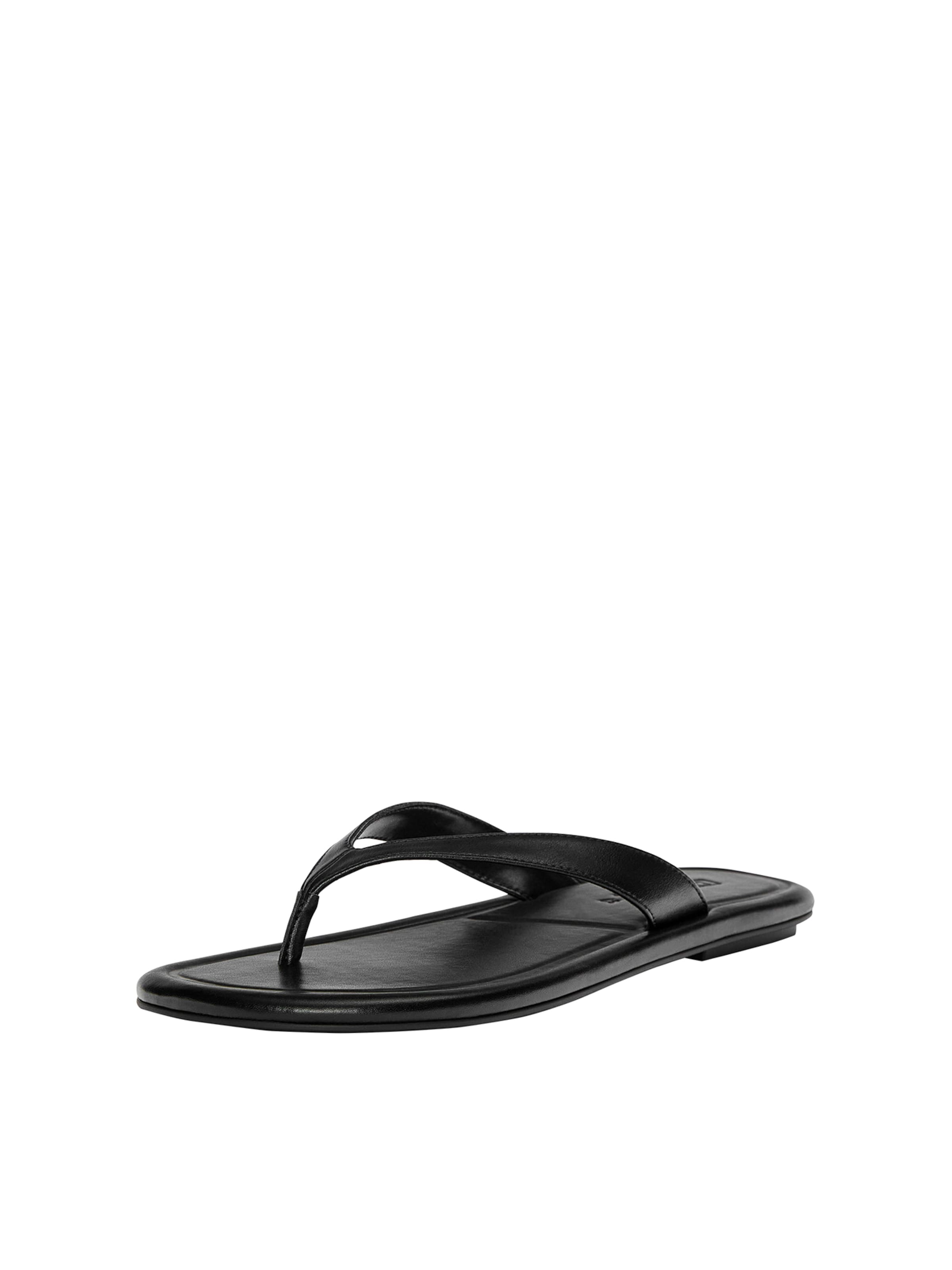 Infradito Pull&Bear di colore nero, Visualizzazione prodotti