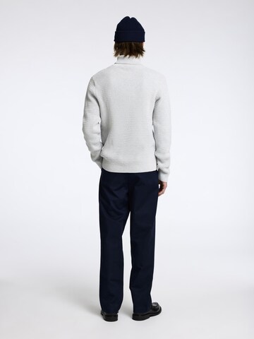 SELECTED HOMME Sweater in Grey