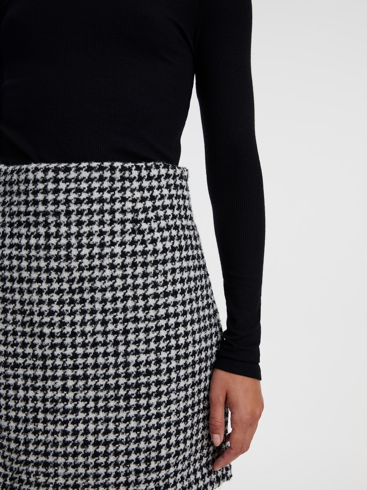 EDITED Produits T-shirt 'Inoa' noir