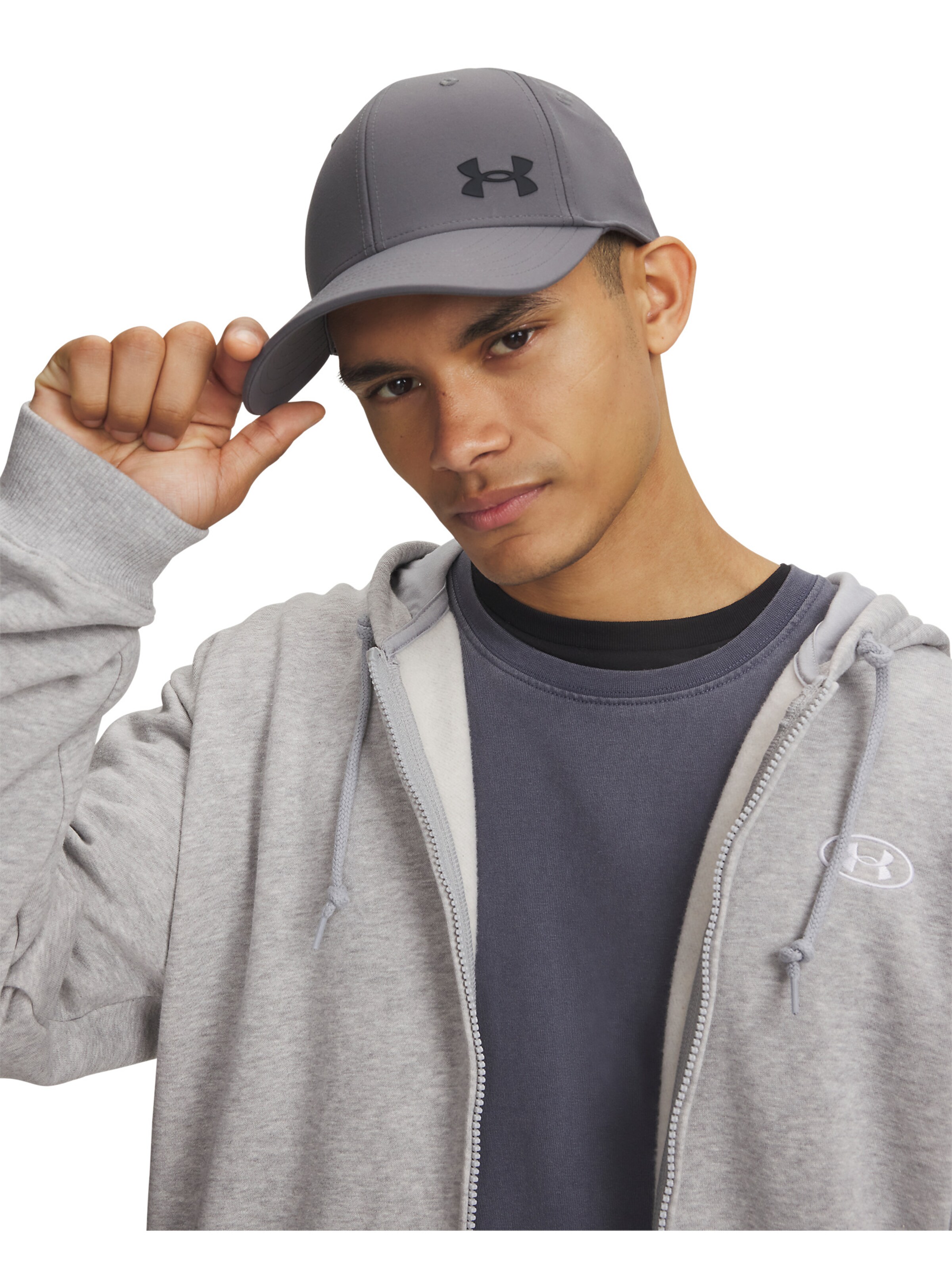 UNDER ARMOUR Pet 'Blitzing Low Storm' in Grijs: voorkant