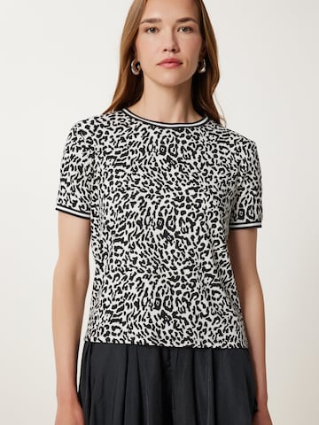 Happiness İstanbul Shirt in Black