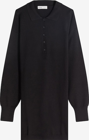 Rochie tricotat de la Bershka pe negru: față
