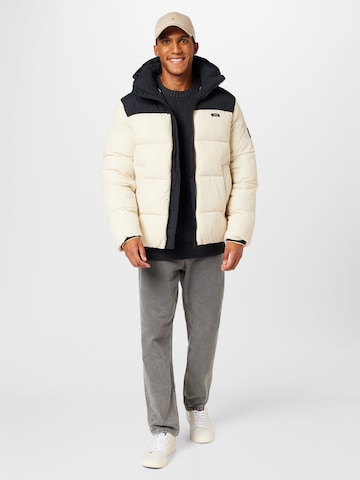 Parka d’hiver Calvin Klein en blanc